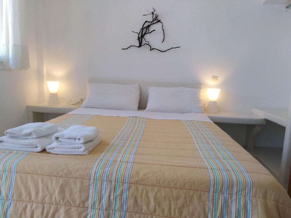 Adriani Sea View Rooms Adamantas  ภายนอก รูปภาพ