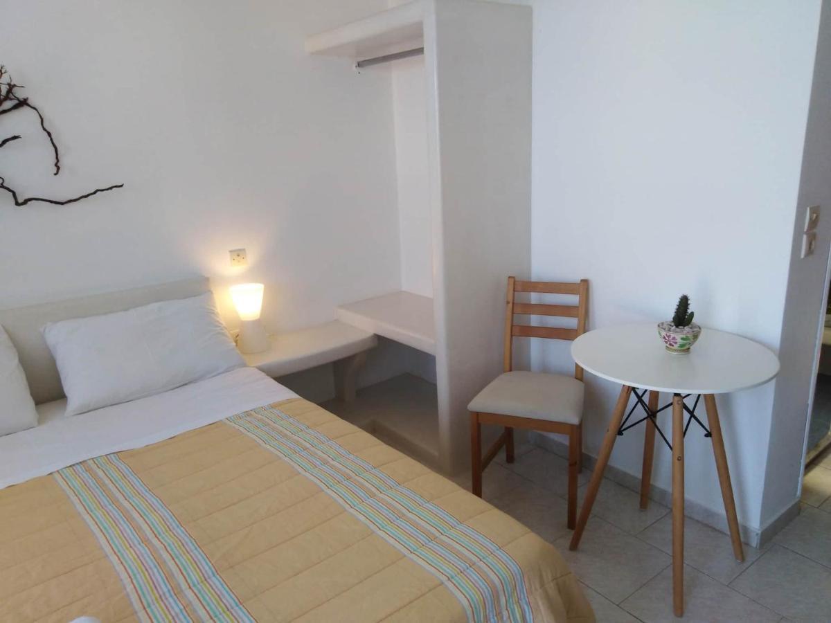 Adriani Sea View Rooms Adamantas  ภายนอก รูปภาพ